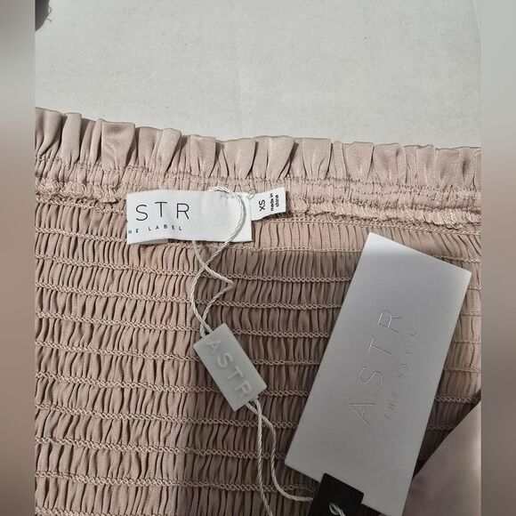 ASTR The Label Cut-out Satin Mini Dress Size XS In Champagne - Picture 6 of 13